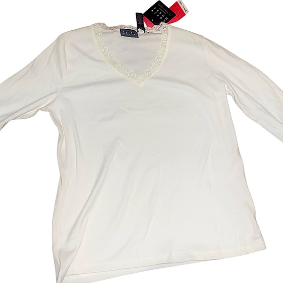 Tops - Lace V neck shirt